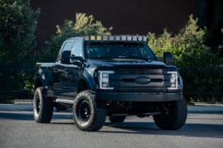 2018 SEMA: 2019 F-250 Super Duty Lariat 4x4 Crew Cab Tran...